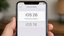 Wer bislang noch ein iPhone mit iOS 18 hat, sollte sich auf den Umstieg zu iOS 26 vorbereiten