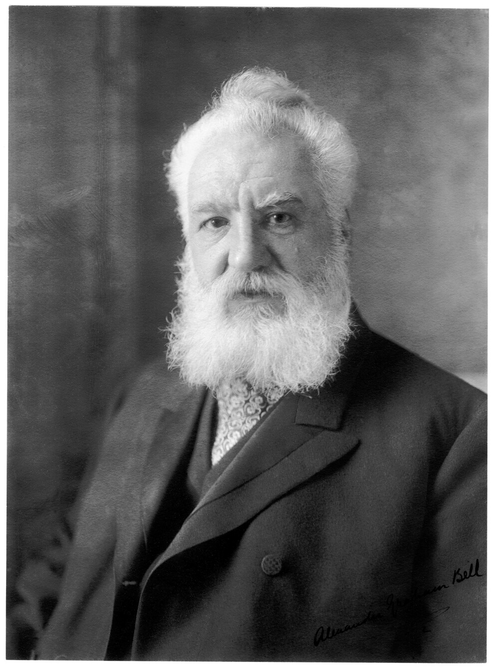 Alexander Graham Bell