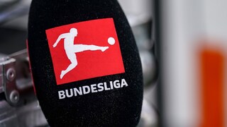 Bundesliga-Logo auf einem Mikrofon