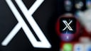 X logo schwarz weiß