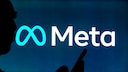 Mets Logo und Schriftzug mit dunkelblauem Hintergrund