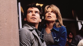 Szene aus „Dante’s Peak“ mit Pierce Brosnan und Linda Hamilton