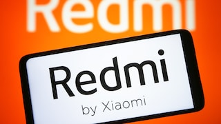 Smartphone mit Xiaomi Redmi-Logo.