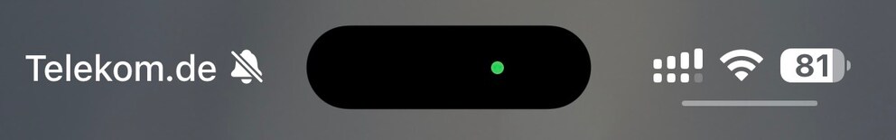 Green dot iPhone