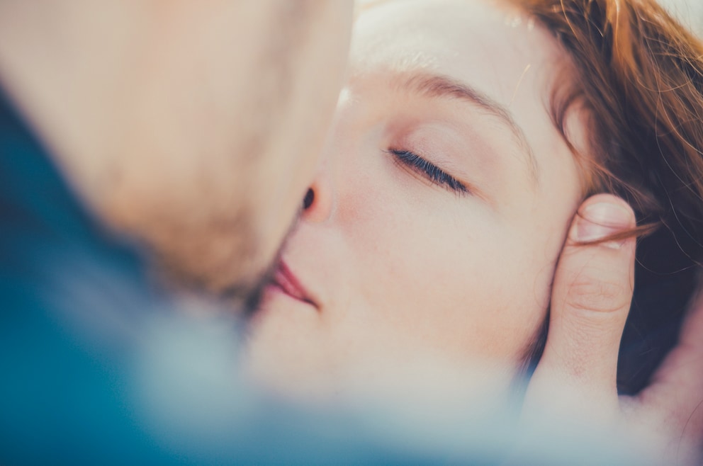 French Professor Creates Mathematical Equation to Predict Relationship Fate