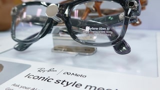 HateAid hält smarte Brillen, etwa von Ray-Ban, für rechtswidrig