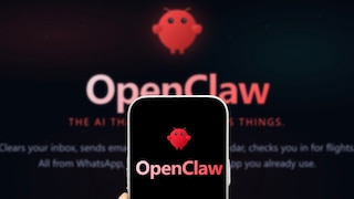 OpenClaw-Logos auf Smartphone und im Hintergrund