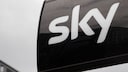 Sky-Logo an einem Geb&auml;ude