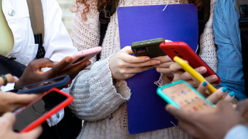 Mit neuen Funktionen will Meta seine Instagram-App an Schulen etablieren