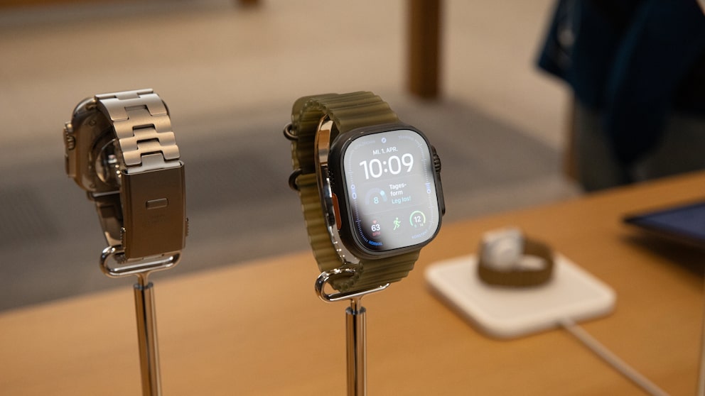 DIe neue Apple Watch 12 im Berliner Apple Store