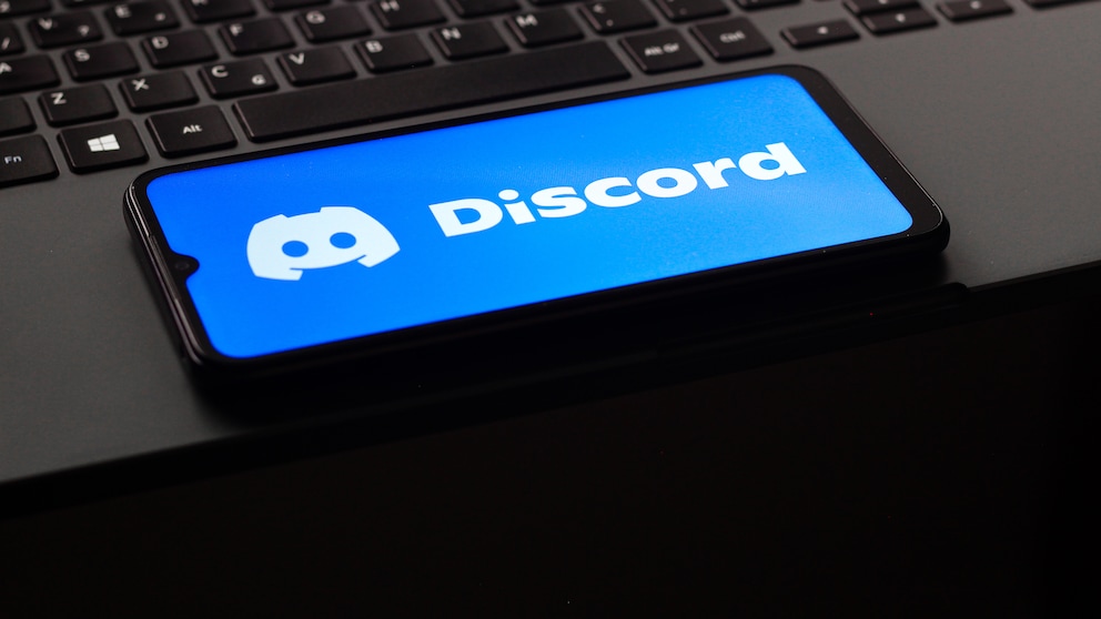 Discord Logo auf einem Smartphone