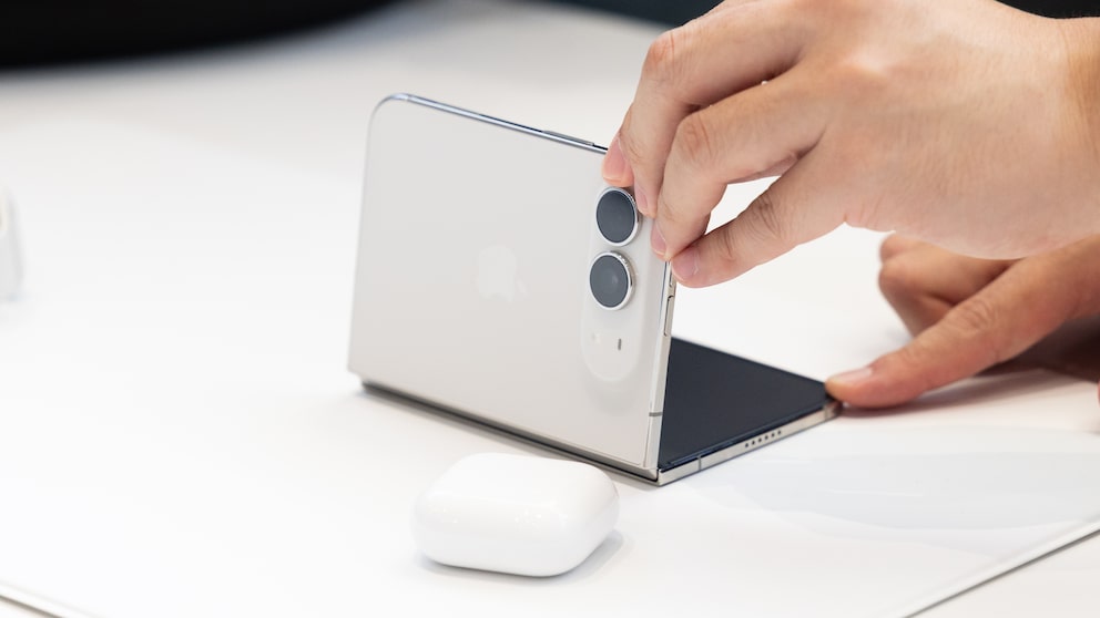 iPhone Duo und AirPods 5
