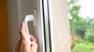 Smarte Fensterkontakte helfen dabei, Heizkosten zu sparen und das Zuhause abzusichern