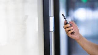 Smartphone an Smart Lock