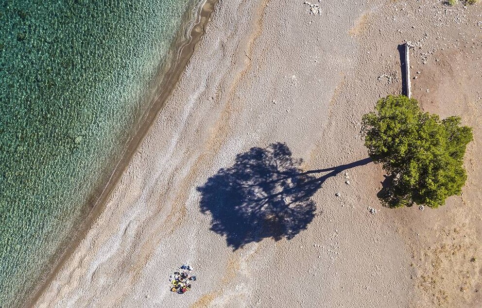 Auch während der Hochsaison ist ein kaum besuchter Strand Cala Tuent