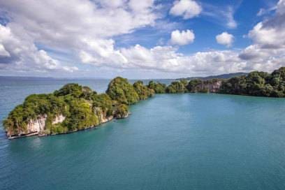 Ab ins Paradies: Der Nationalpark Los Haitises auf Samaná ist nur über das Wasser zu erreichen und eine der Hauptattraktionen der „DomRep“