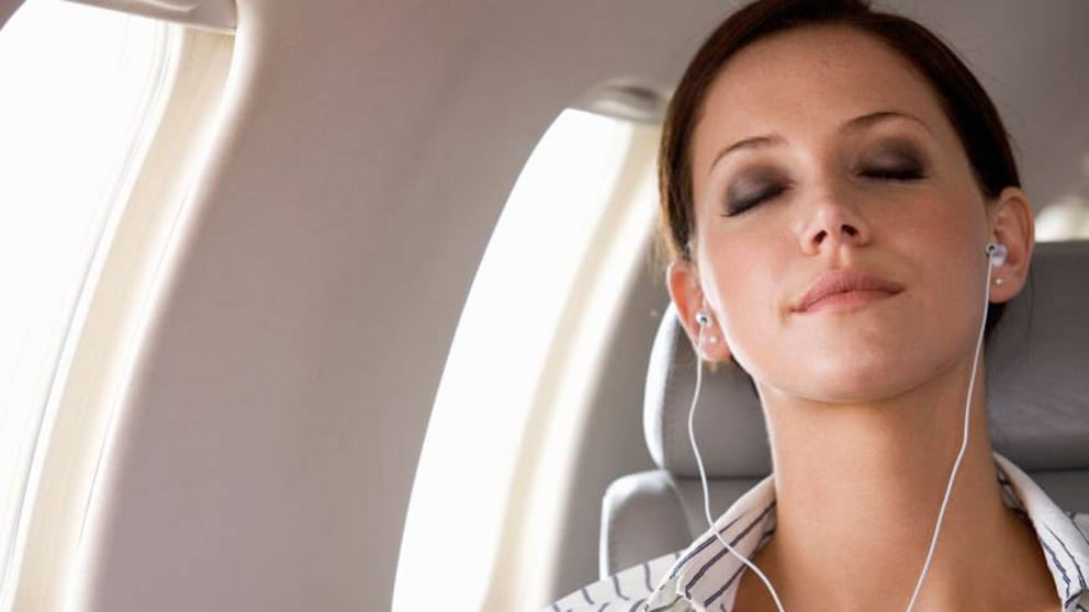 Machen Sie das Weg zum Ziel! Mit unseren Tipps vergeht auch die längste Zeit an Board wie im Flug...