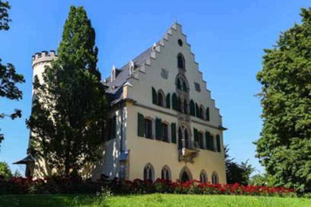 Schloss Rosenau bei Rödental nahe Coburg liegt abseits der ausgetretenen Touristenpfade Bayerns