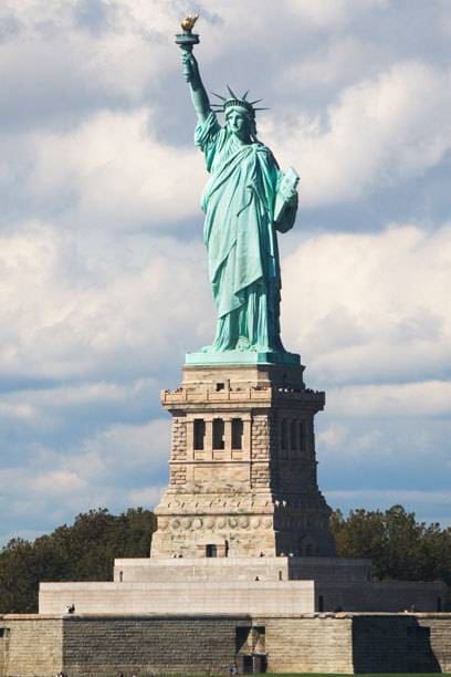 Die Freiheitsstatue zählt zu den Top-Sehenswürdigkeiten New Yorks