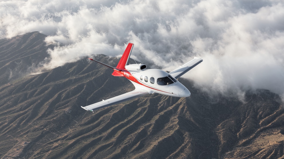 Cirrus Vision Jet