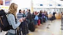 Boarding, Frau, Check-in