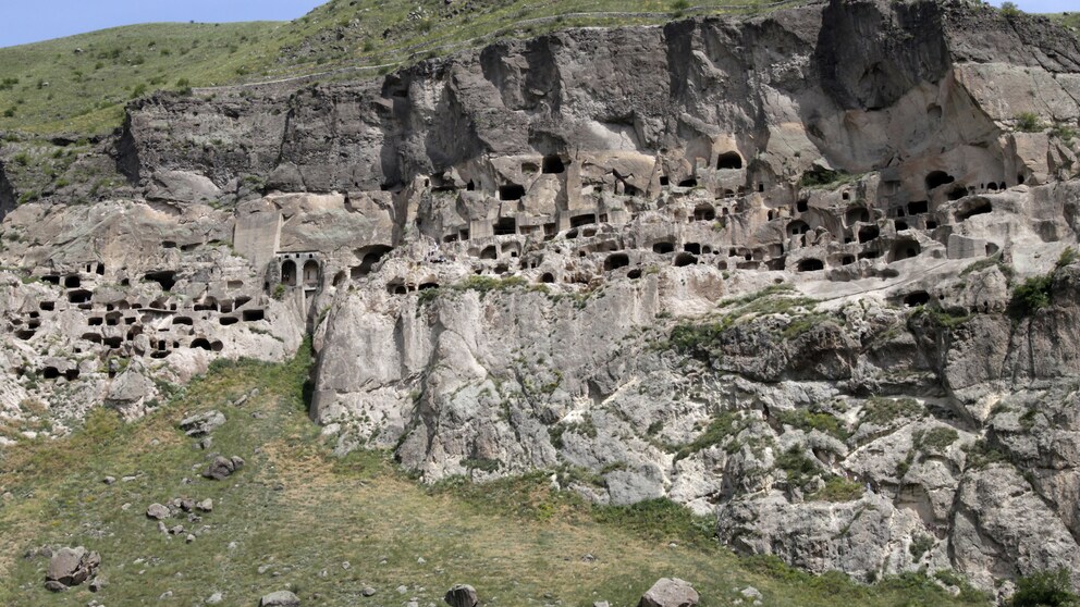 Die Stadt Wardsia wurde aus einem Berg heraus gemeißelt