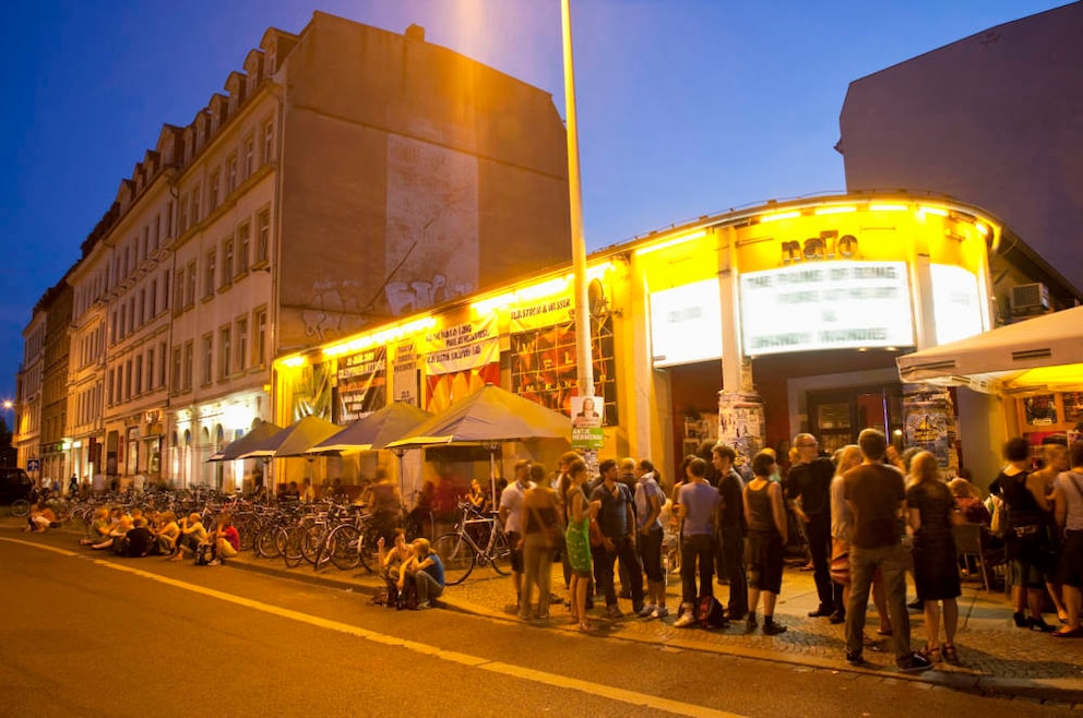 Die NaTo in der Südvorstadt ist Kneipe, Kino und Konzertsaal in einem – und eine traditionelle Größe im Leipziger Nachtleben.