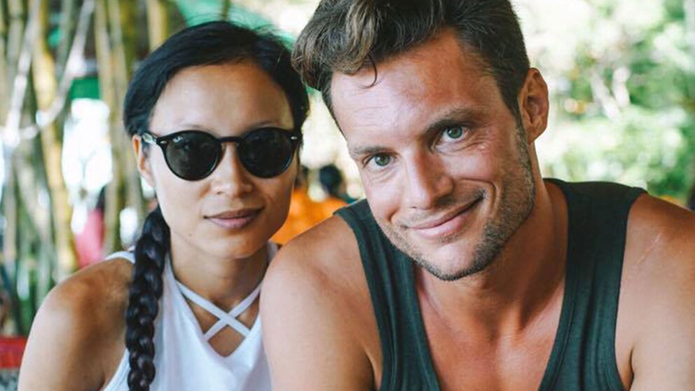 Kim und Micha im Café, junges hübsches paar, Vietnam