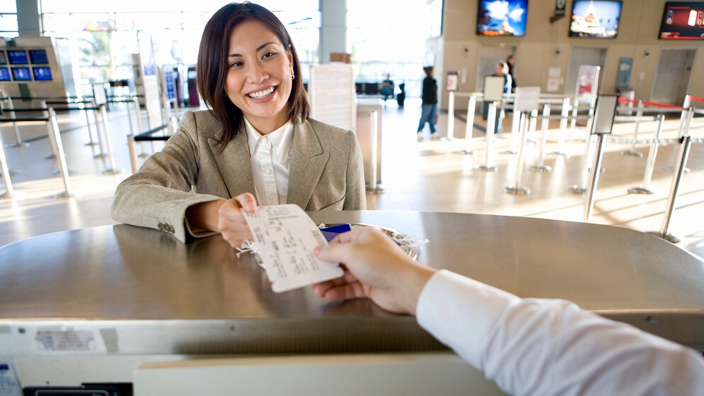Check in, Flughafen, Frau