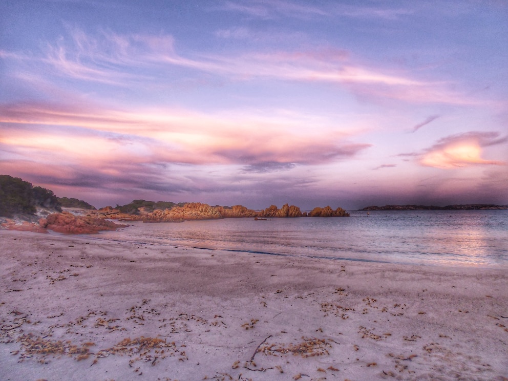 Morandi, Burelli Island