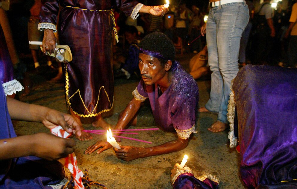 Das Cristo Negro-Fest in Panama zieht viele streng Gläubige aus ganz Panama an