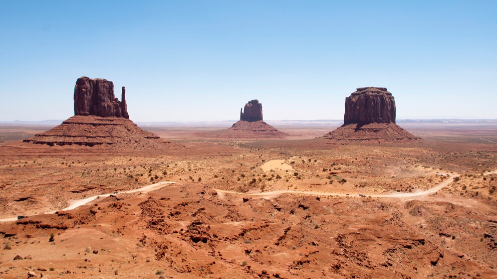 Monument Valley, der West Mitten Butte, der East Mitten Butte und der Merrick Butte