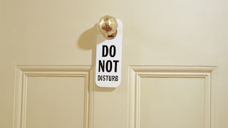 Bitte nicht stören, Schild, Hotelzimmer