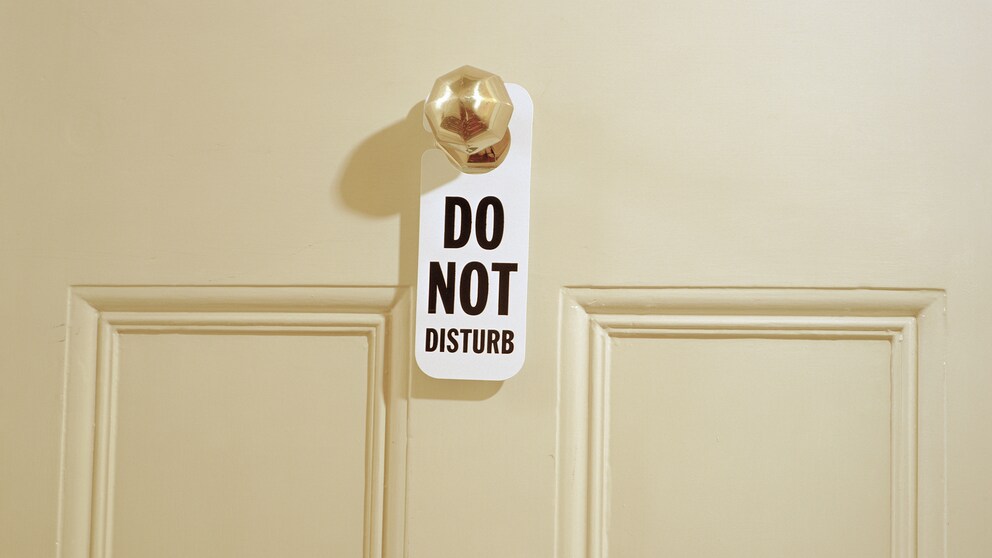 Bitte nicht stören, Schild, Hotelzimmer