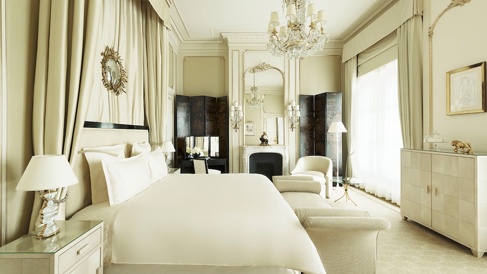 Coco Chanel, Suite, Bett, Ritz, Paris