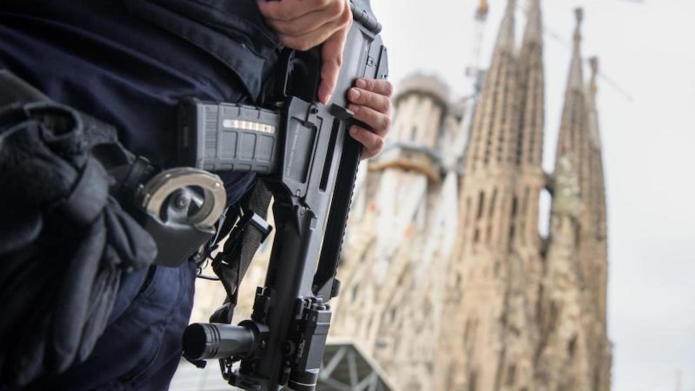 Barcelona, Terror, Polizist