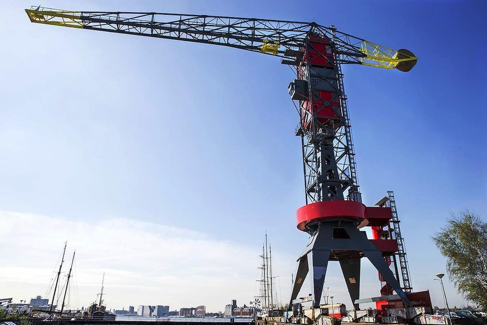 Faralda Crane Hotel