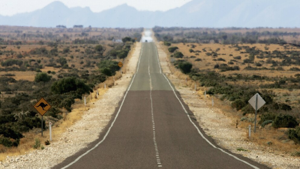 Flinders Highway , Queensland, Australien
