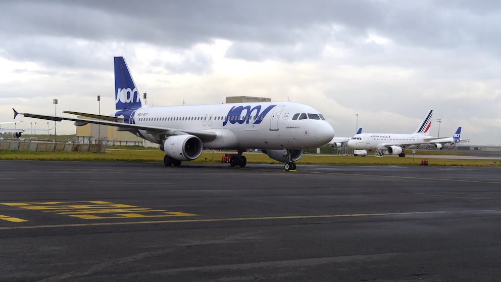 Ein Airbus A320 der Air France im neuen Joon-Design