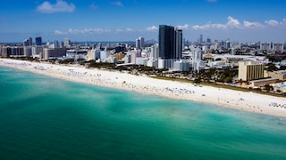 Strand, Metropolen-Feeling und fast schon eine Sonnen-Garantie gibt's in Miami. Doch Florida hat noch mehr zu bieten. Klicken Sie sich durch die Fotogalerie!