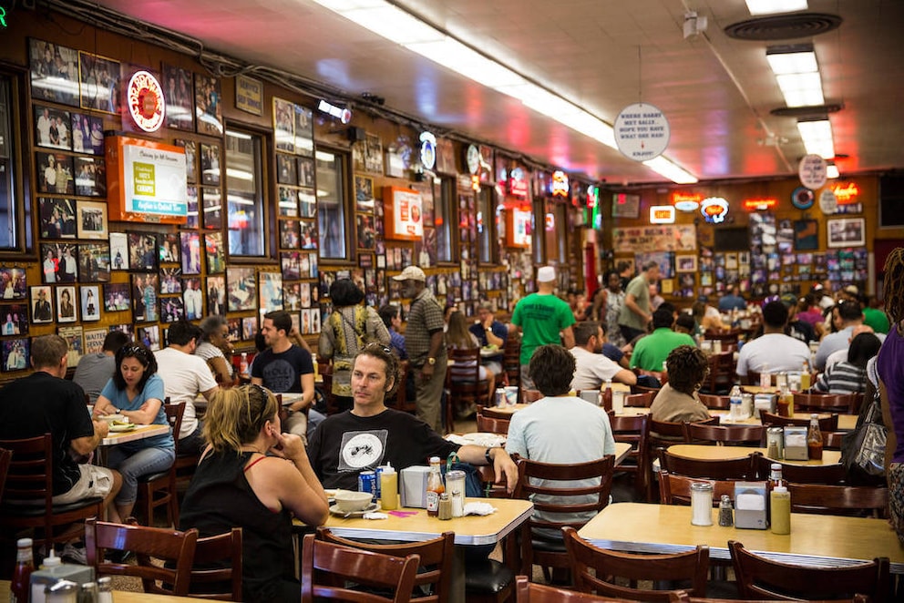 Katz's Delicatessen in New York