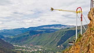 Giant Canyon Swing