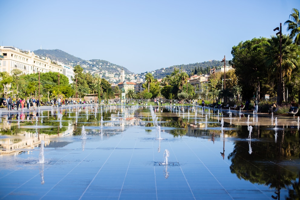 Wasserspielanlagen an der Promenade du Paillon in Nizza