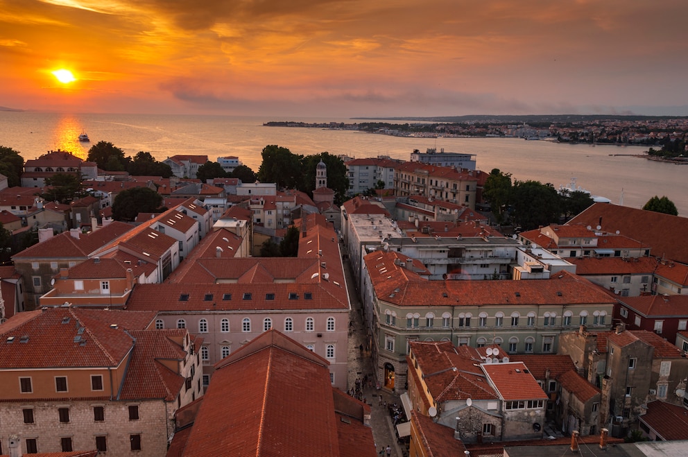 Blick von der Kathedrale auf Zadar