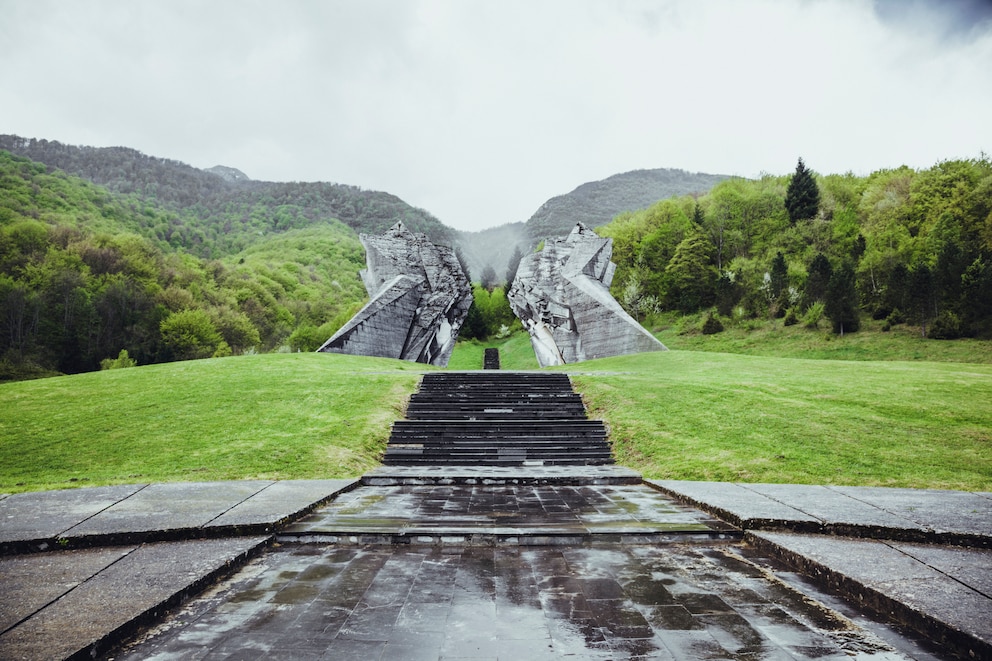 Das Tjentiste War Memorial im Sutjeska-Nationalpark