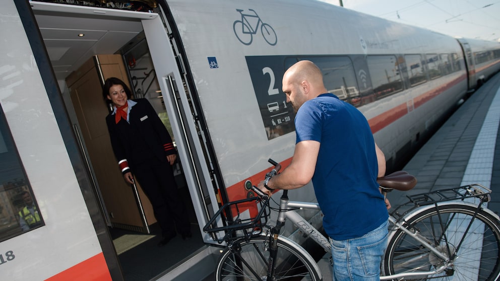 Im neuen ICE4 der Deutschen Bahn dürfen auch Fahrräder mitreisen