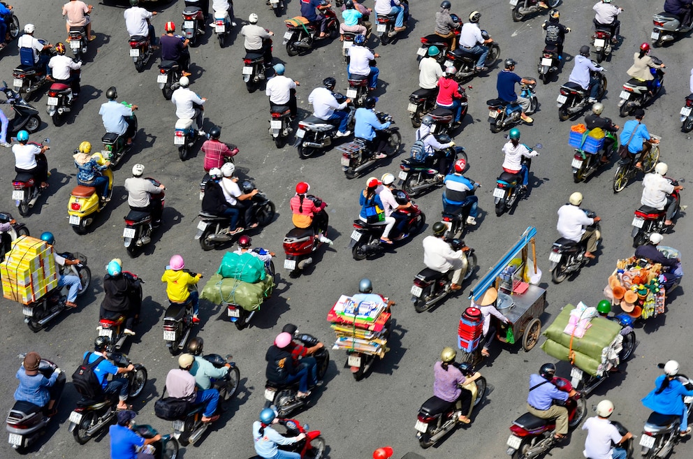 Ho Chi Minh city, Moped