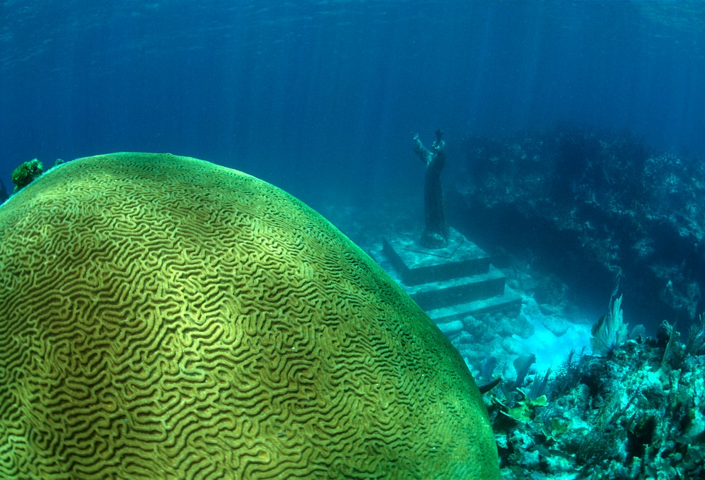 Christ of the Abyss, Key Largo