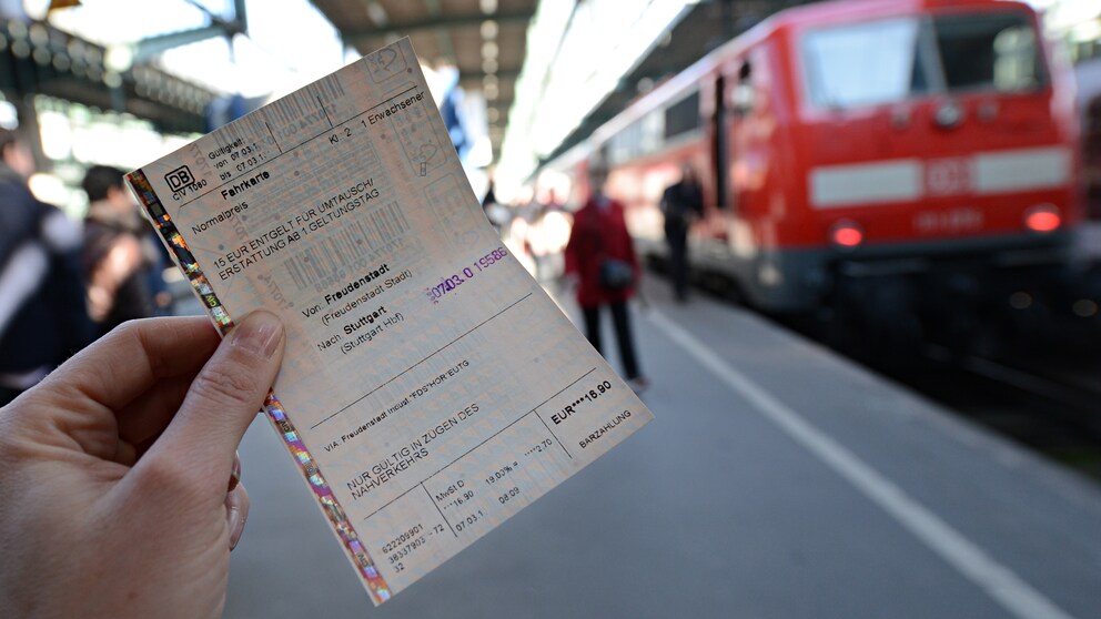 Bahn-Ticket