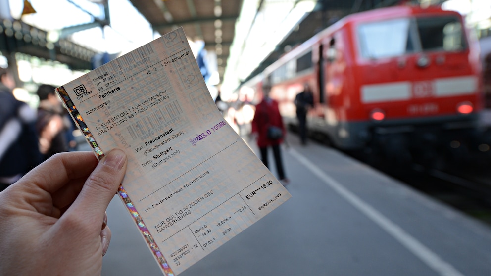 Bahn-Ticket